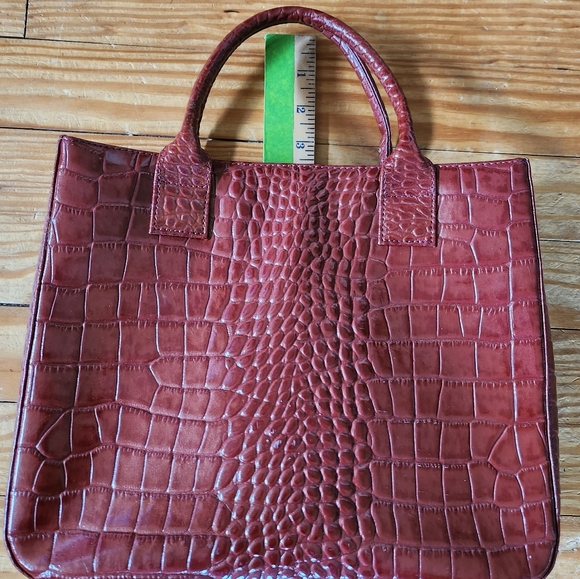 Red Faux Croc Embossed Crossbody Bag, with Gold Metal Accents by Stone Mountain. - Picture 11 of 12
